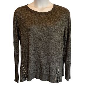 Danskin light weight long sleeve workout top Size XL